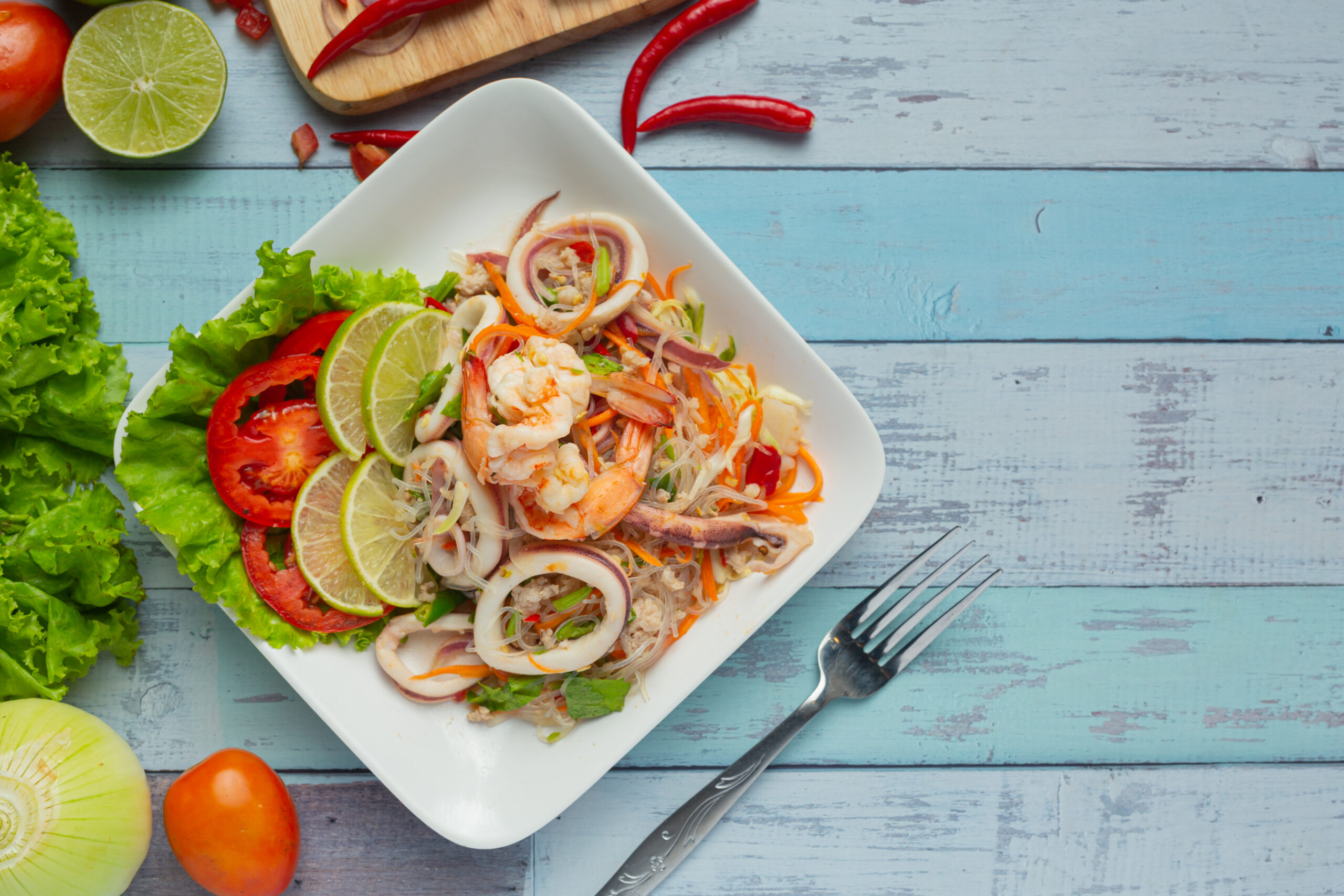 CEVICHE CLÁSICO DE PESCADO O DE MARISCO